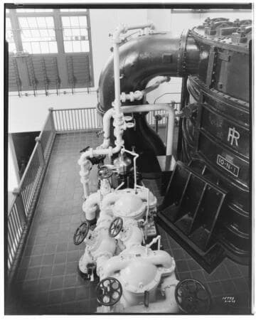 Long Beach Steam Station, Plant #3 - Lubricating oil coolers & purifier