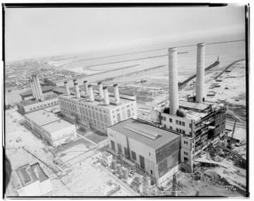 Long Beach Steam Station, Plant #3 - General view from top of take-off tower