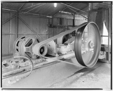 O1 - Oil Wells & Equipment - motor & pump