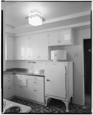 H2.3 - Home Kitchen - All Electric Home