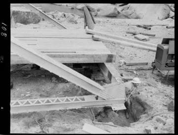 Big Creek - Mammoth Pool - Installing footing under San Joaquin Bridge span