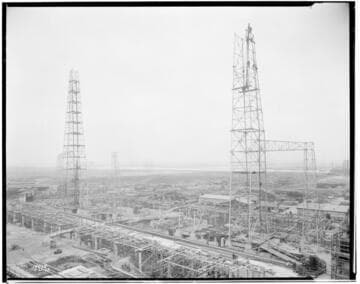 Long Beach Steam Station, Plant #3 - Switch Garden and Take-off Towers