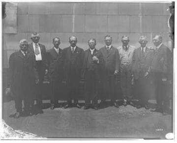 P1.1 - Group Portraits