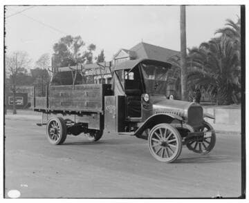 E.D.S. line truck #463