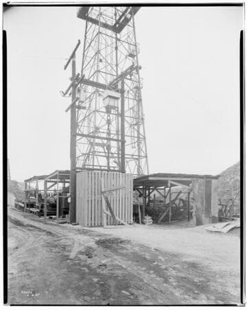 H1.4 - Heavy Duty Oil Industry - Oil Well