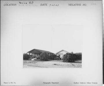 Venice Hill Substation - Operator's Cottage & garage with Ford Model