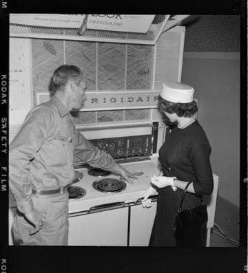 Home Exhibition booth promoting electric cooking