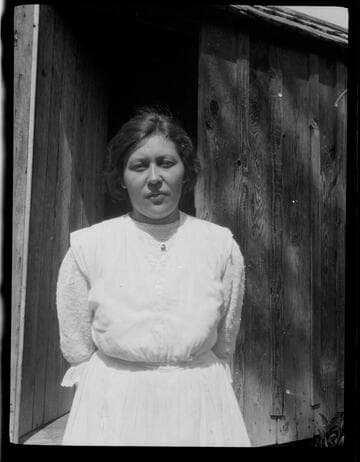 Daughter of Elizabeth Hickox