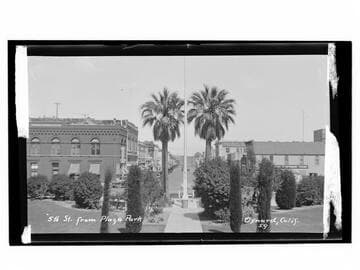 5th St. from Plaza Park, Oxnard, Calif