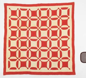 Red and White Garden Maze Quilt