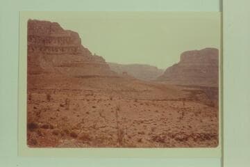 Finger and knoll near 232 Mile Canyon from 231.5