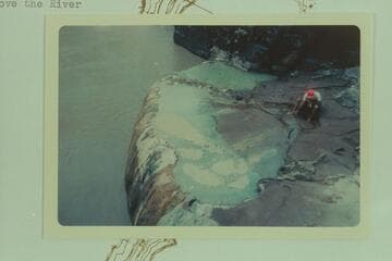 Pumpkin Spring.  About 4 PM.  The rim about 7 ft. above the river