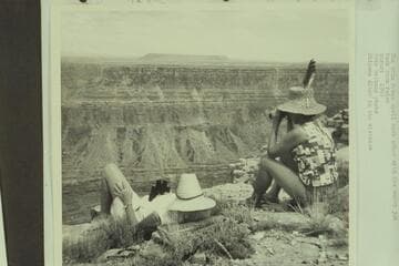 The Wrim Wrens spell each other with the worry job.  Buck Farm Point.  Shinumo Altar in the distance