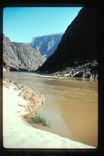Camera boat approaching Separation
