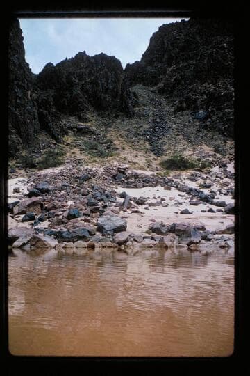 Side canyon at Mile 234.7, left bank