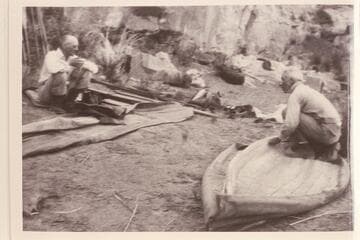 Dave Rust assembling his canvas folding boats; Hite, Utah