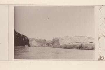 Down to The Chapel at Mile 118.  The brush at right is the mouth of Hall Creek