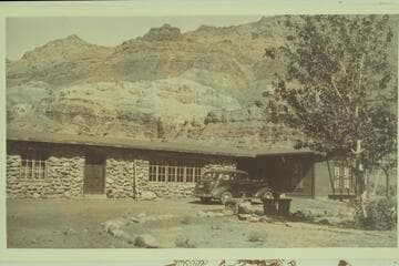 The lodge at the Lee Ranch