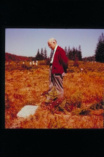 Dock Marston at Holmstrom's grave