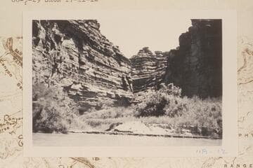 Side canyon of Stillwater Canyon.  Mile 17, right bank?