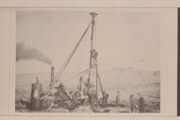 Drilling in San Juan Oil Field