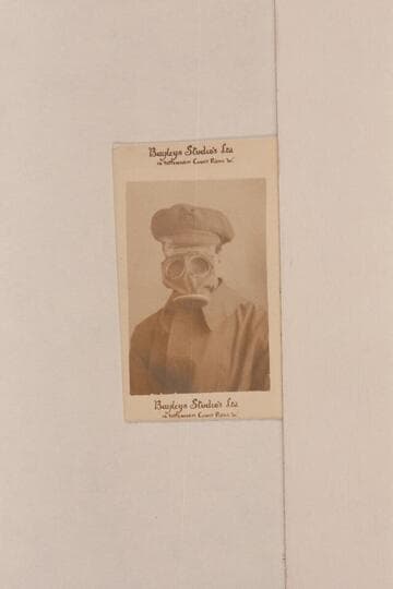 Lewis Ransome Freeman wearing gas mask when a corres pondent with the British Army in 1915-1917