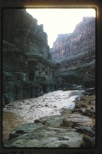 Flood in Supai up to mouth from ledge