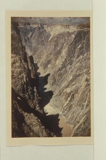 Horn Creek Rapid from Tonto.  Bright Angel gauge:  9,370 cfs
