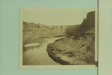 Up intp the lower loop of Bowknot Bend from The Saddle. Easton, Leeds, Wheeler cruise on the Paddy Ross