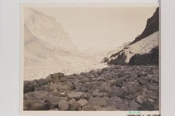 Downriver from mouth of Tapeats Creek.  Fishtail Mesa in distance
