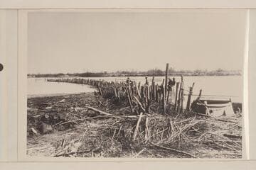 Pile jetty at new heading, Colorado River