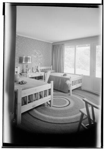 Pace Setter House #2 of 1950