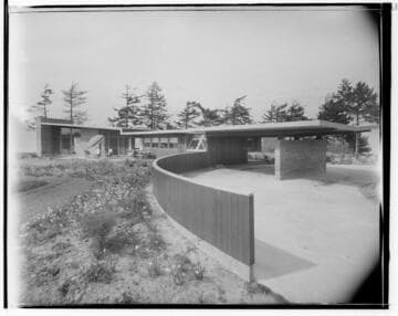 Schueler, Dr. and Mrs. Lawrence A., residence
