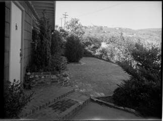 Go to image 8.