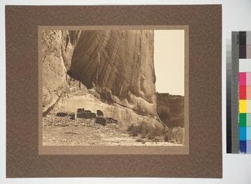 Casa Blanca, upper and lower ruin of what was one of the finest prehistoric cliff dwellings in the Southwest