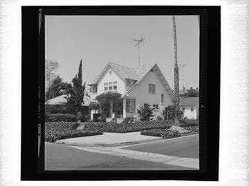 House at 429 California, on the northwest corner at Fifth Street, Santa Monica