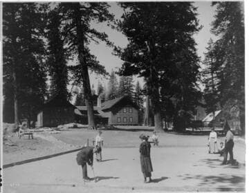 A clay court version of lawn croquet was another attraction of the Huntington Lake Lodge in its earliest years