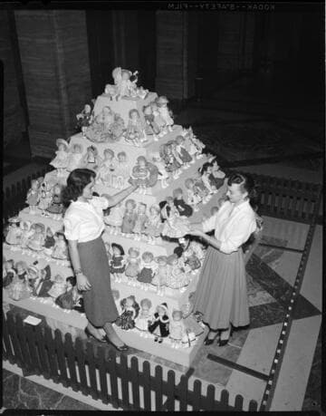 Christmas doll display