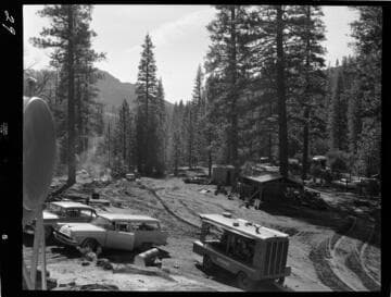 Big Creek - Mammoth Pool - Temporary equipment maintenance shop at Mammoth Pool