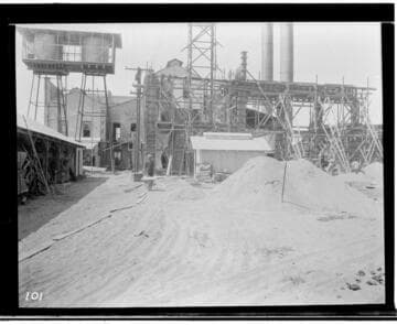 View of Visalia Steam Plant under construction