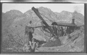 The steam shovel at work in the construction of Kaweah #3 Hydro Plant