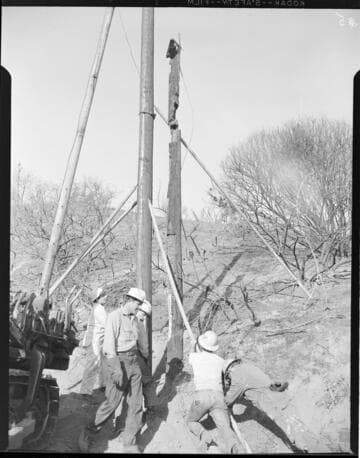 Edison crews repairing damage from Malibu Fire