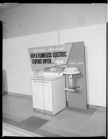 Electric Clothes Dryer display