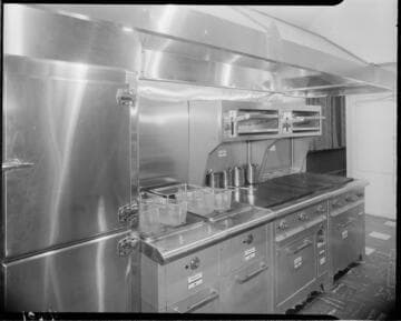 Commercial kitchen