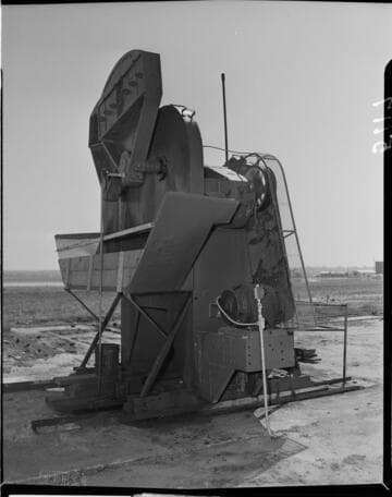 Electric powered oil well pump