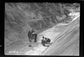 Borel Powerhouse - Borel Canal