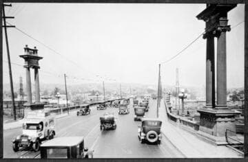North Broadway Bridge looking North, 1924