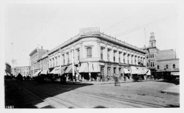 Temple Block, Spring and Market Streets, approximately 1890