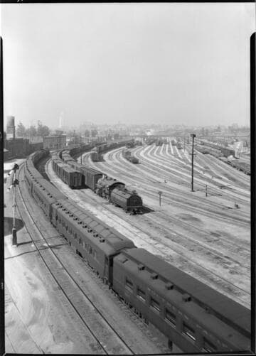 Southern Pacific Railroad freight yard, Los Angeles. 1930