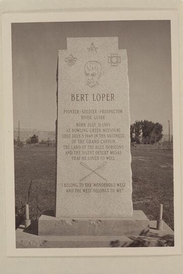 Loper Monument at Greenriver, Utah